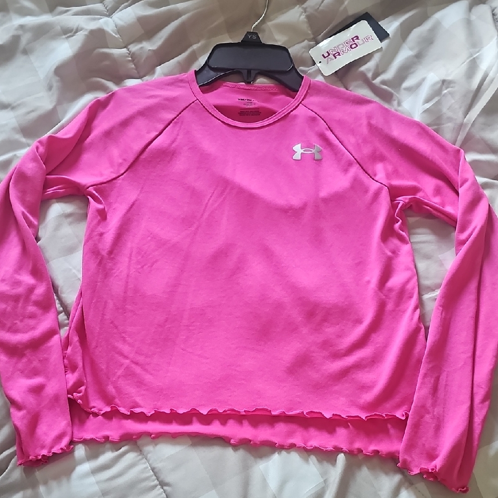 Under Armour Shirt, Size Youth Medium